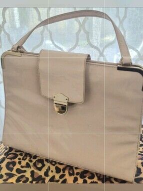 Vintage Blush Pink Patent Zipper Handbag Pinstripe Interior Gold Hardware
